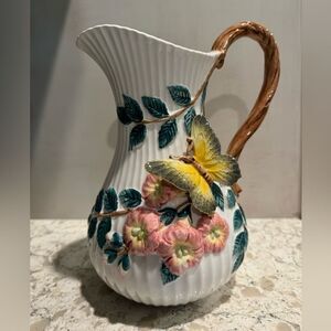 Fitz and Floyd Classics~White Pitcher~3-D Pink Floral Butterfly~Vine Handle~G12